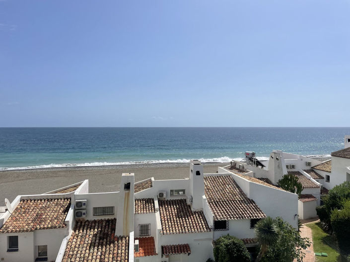 Image No.4-2 Bed Property for sale