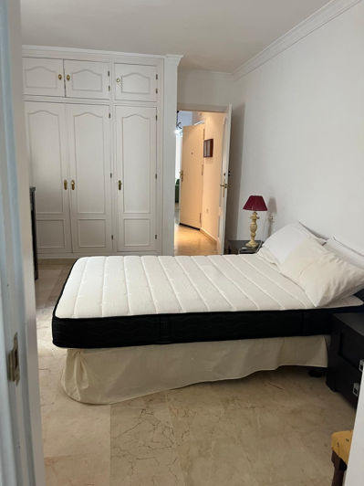 Image No.16-2 Bed Property for sale