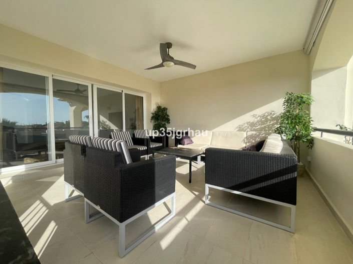 Image No.9-2 Bed Property for sale