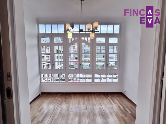 Image No.3-3 Bed Property for sale