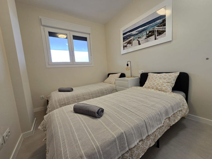 Image No.13-2 Bed Property for sale