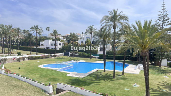 Image No.2-4 Bed Property for sale