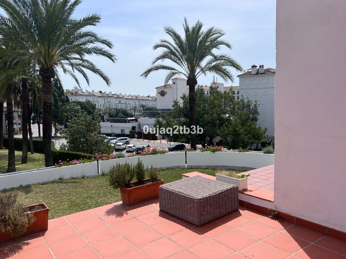 Image No.24-4 Bed Property for sale