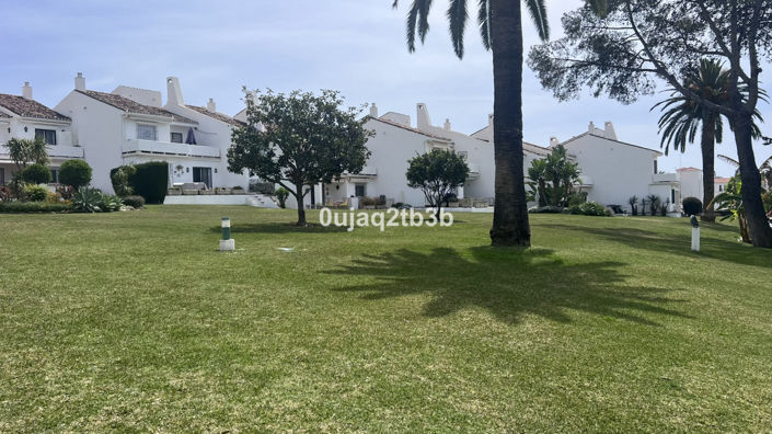 Image No.43-4 Bed Property for sale