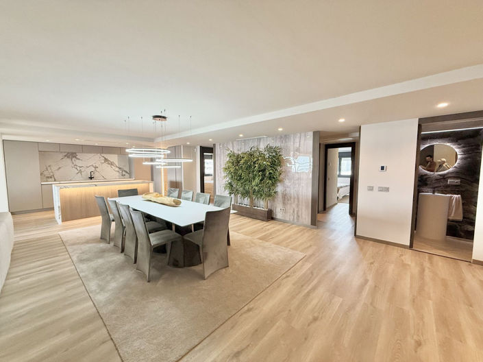 Image No.3-5 Bed Property for sale