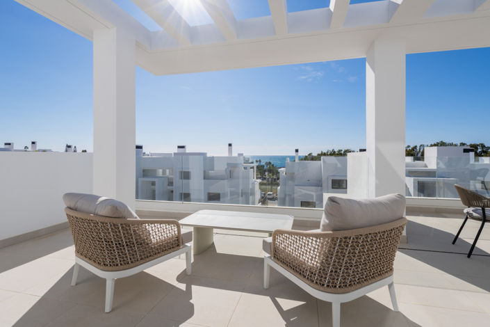Image No.37-3 Bed Property for sale