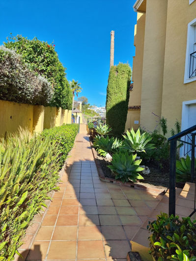 Image No.41-3 Bed Property for sale
