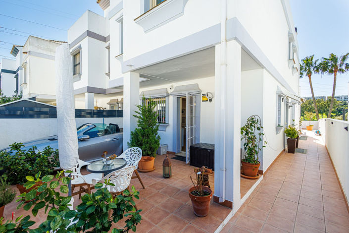 Image No.9-3 Bed Property for sale