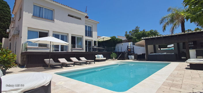 Image No.2-Propriété de 6 chambres à vendre à Marbella