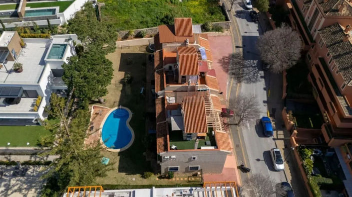 Image No.23-3 Bed Property for sale