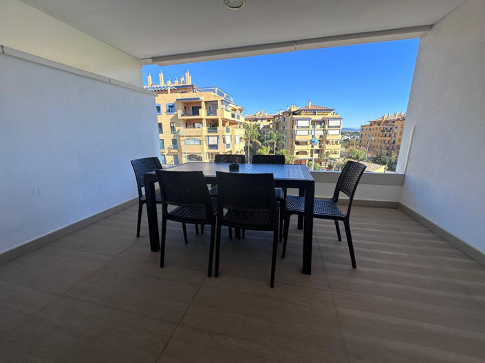Image No.5-3 Bed Property for sale