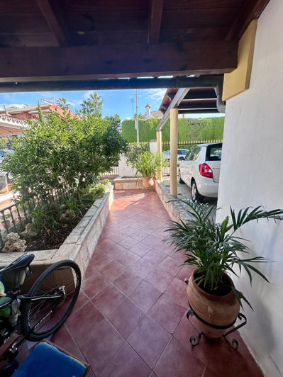 Image No.22-4 Bed Property for sale