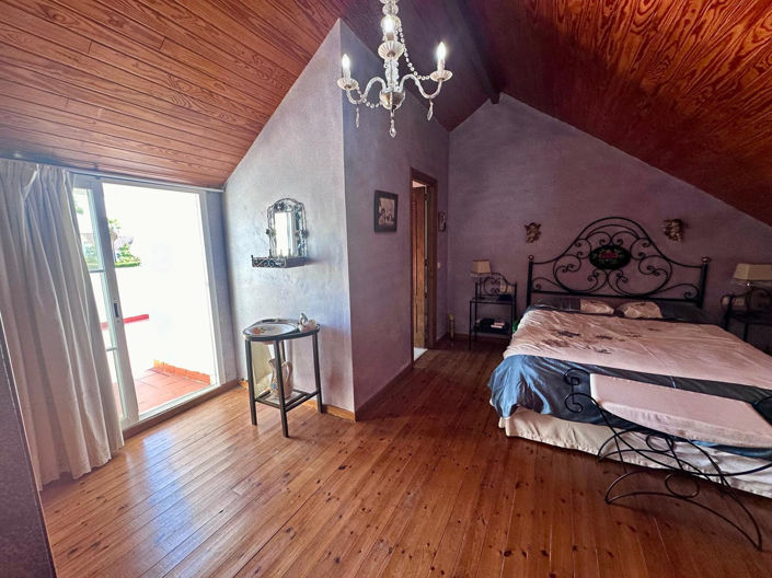 Image No.36-4 Bed Property for sale