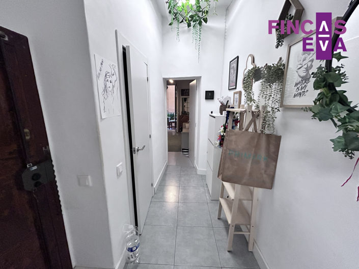 Image No.19-3 Bed Property for sale