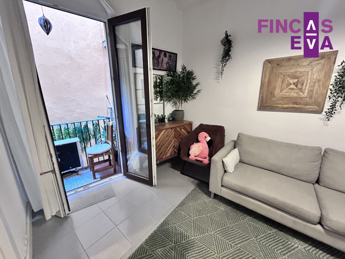 Image No.8-3 Bed Property for sale