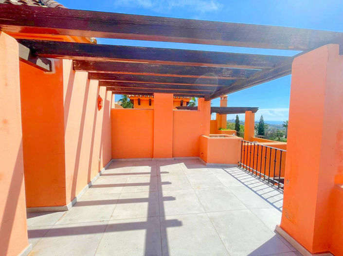 Image No.24-3 Bed Property for sale