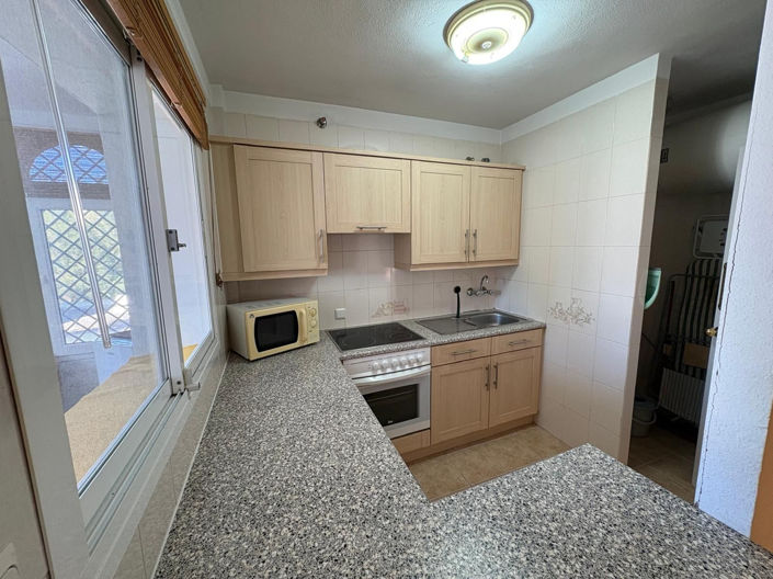Image No.15-2 Bed Property for sale