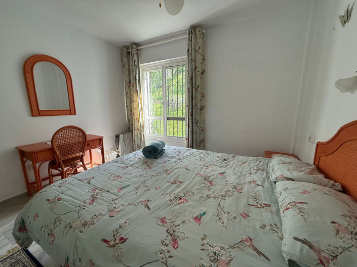 Image No.22-2 Bed Property for sale