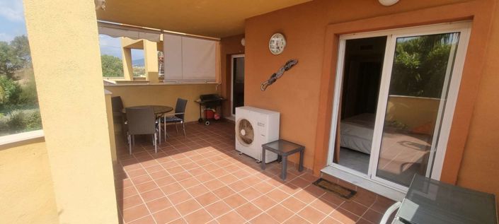 Image No.4-2 Bed Property for sale