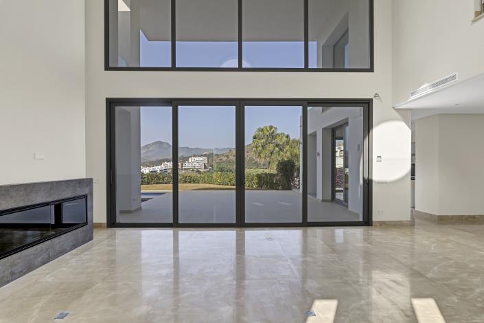 Image No.14-5 Bed Villa for sale