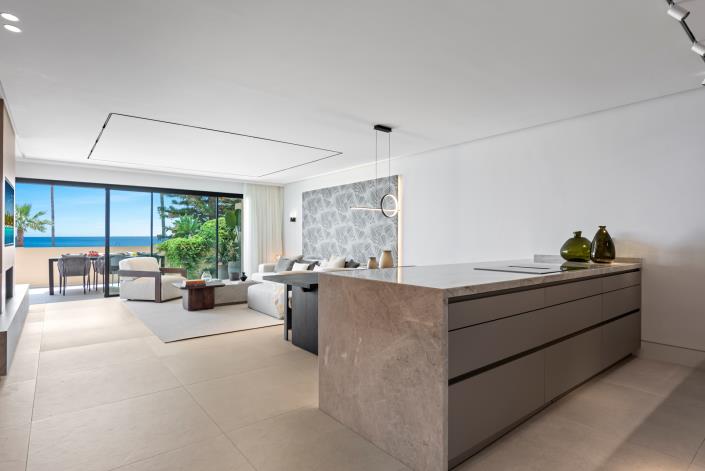 Image No.15-3 Bed Apartment for sale