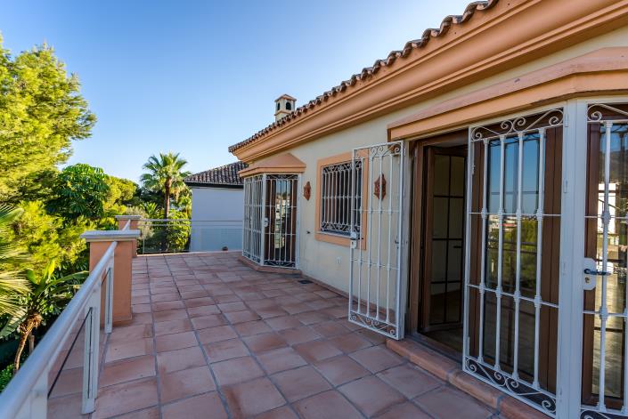 Image No.29-4 Bed Villa for sale