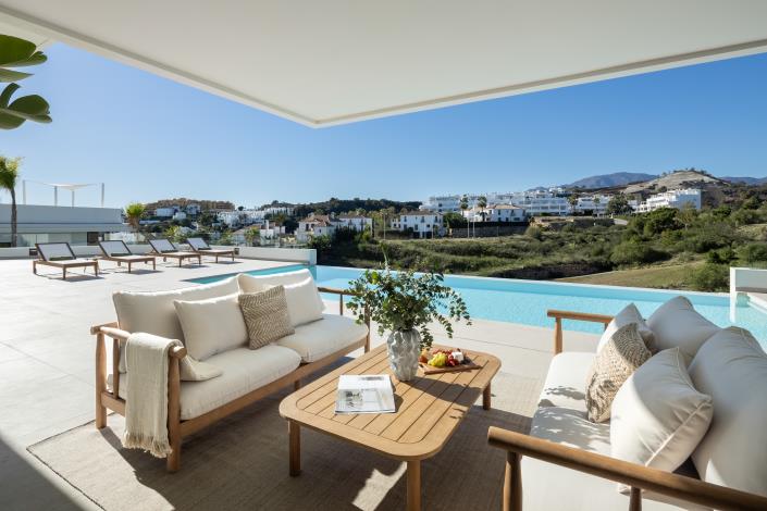 Image No.3-5 Bed Villa for sale