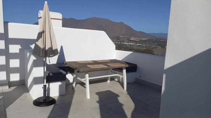 Image No.4-Penthouse de 2 chambres à vendre à Estepona