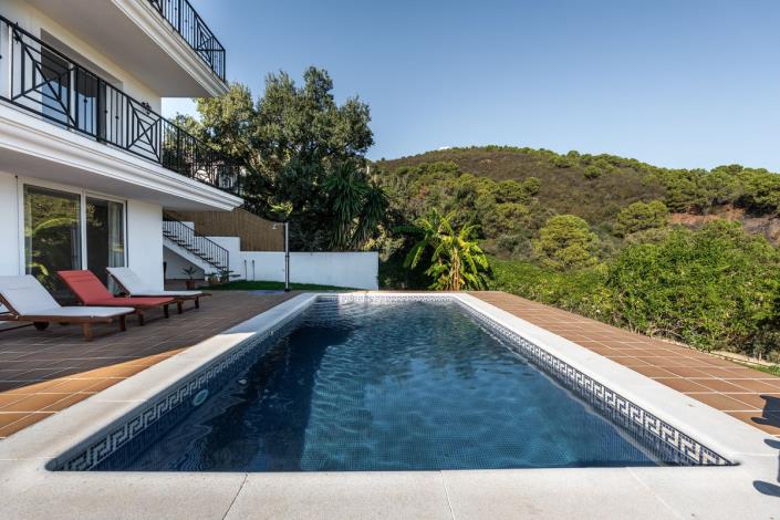 Image No.3-3 Bed Villa for sale