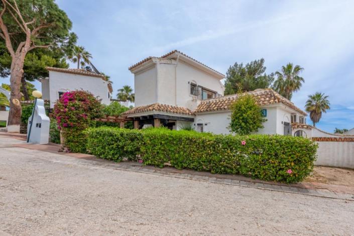 Image No.2-Villa / Détaché de 3 chambres à vendre à Calahonda
