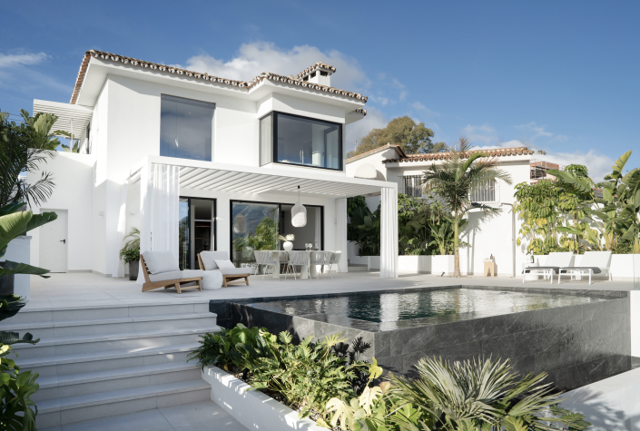 Image No.2-5 Bed Villa / Detached for sale