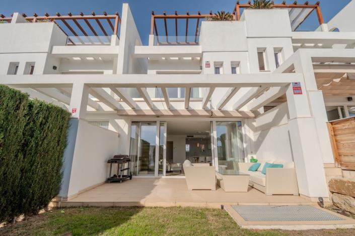 Image No.4-4 Bed Townhouse for sale