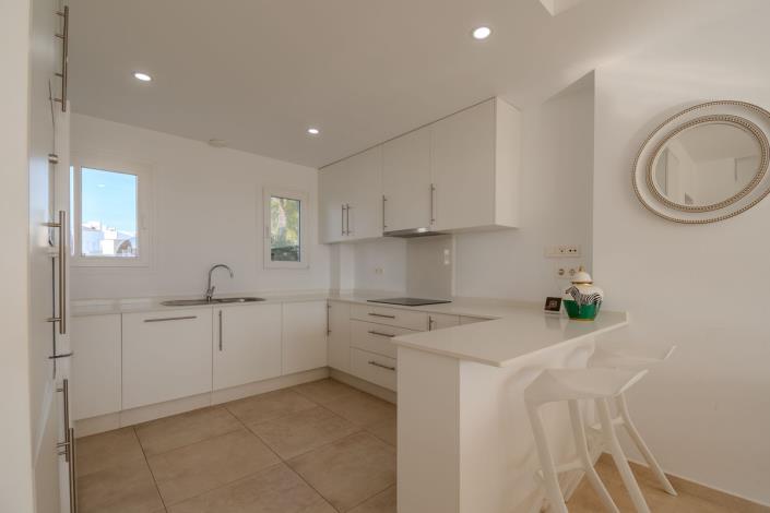 Image No.9-4 Bed Townhouse for sale