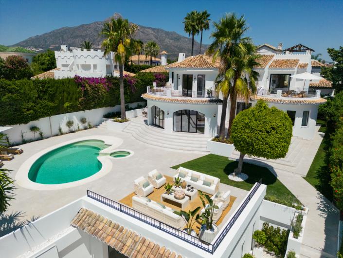 Image No.49-Villa de 5 chambres à vendre à Nueva Andalucia