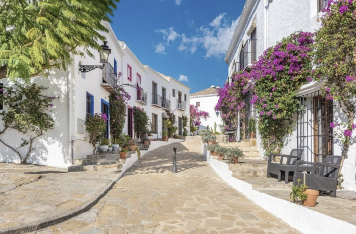 Image No.2-2 Bed Townhouse for sale
