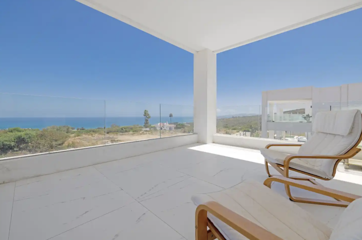 Image No.6-4 Bed Villa / Detached for sale