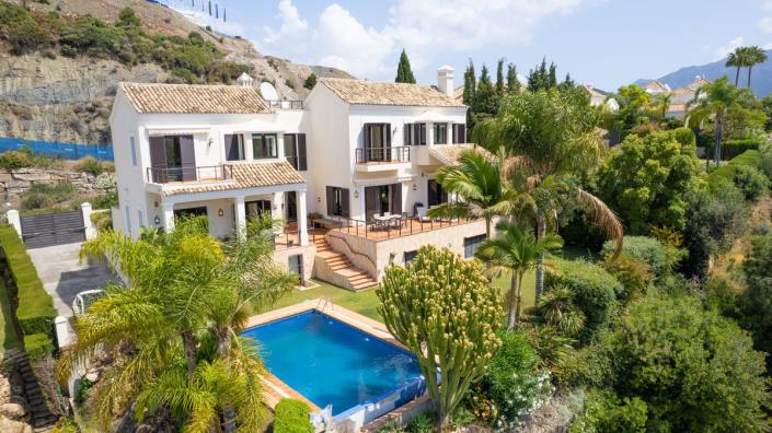 Image No.4-5 Bed Villa for sale