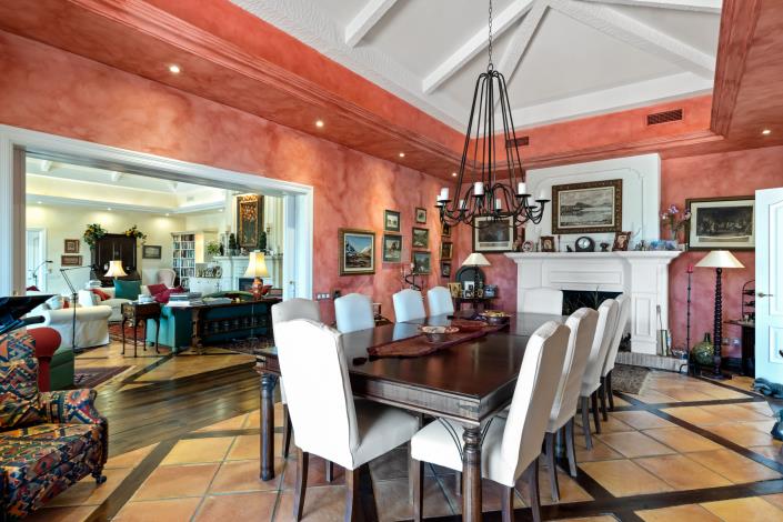 Image No.25-4 Bed Villa for sale