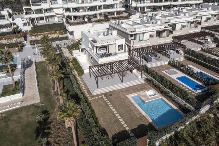 Image No.3-4 Bed Villa for sale