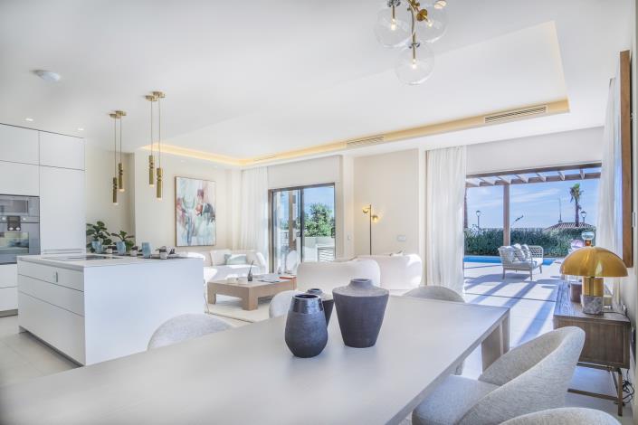 Image No.5-4 Bed Villa for sale