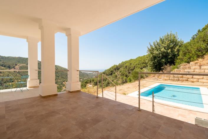 Image No.4-4 Bed Villa for sale
