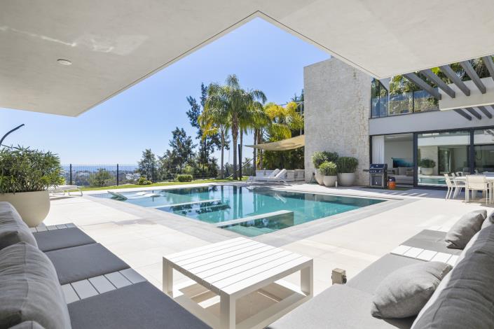 Image No.41-5 Bed Villa for sale