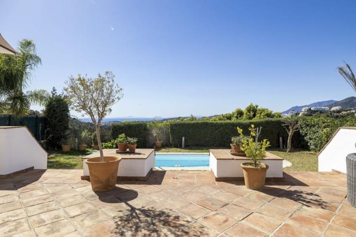 Image No.19-4 Bed Villa / Detached for sale