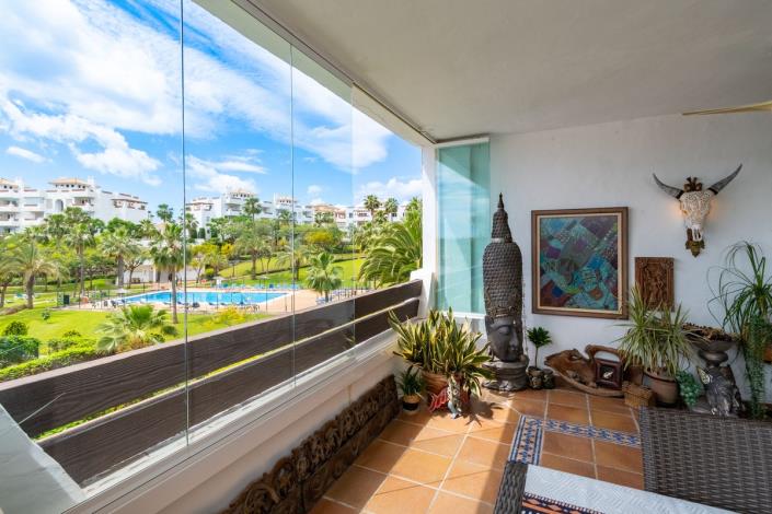 Image No.12-3 Bed Apartment for sale