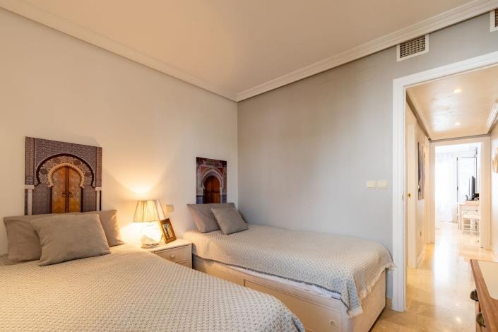 Image No.21-3 Bed Apartment for sale