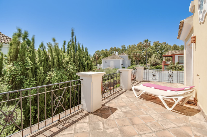 Image No.3-Villa / Détaché de 4 chambres à vendre à La Duquesa