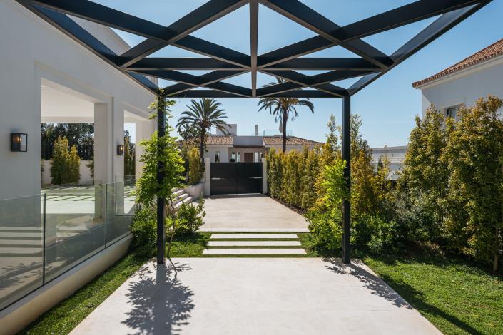 Image No.9-Villa de 4 chambres à vendre à Nueva Andalucia