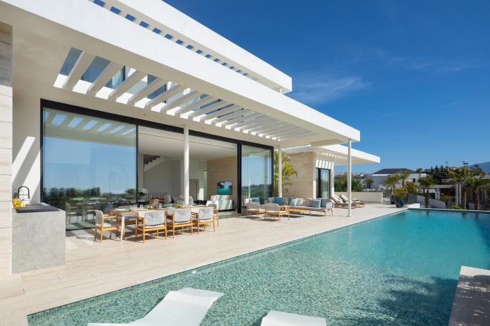 Image No.9-6 Bed Villa for sale