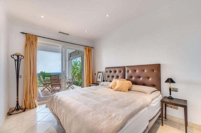 Image No.29-4 Bed Villa for sale