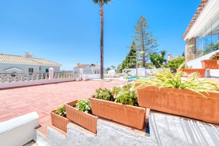 Image No.33-5 Bed Villa for sale